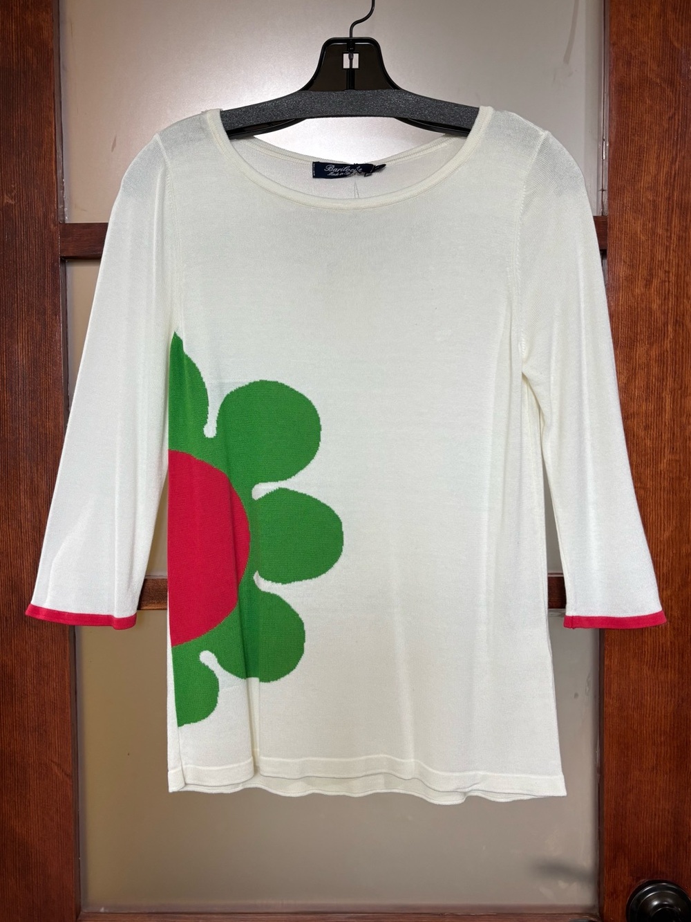 Floral Graphic Crewneck Long Sleeve Top — White, Green & Pink